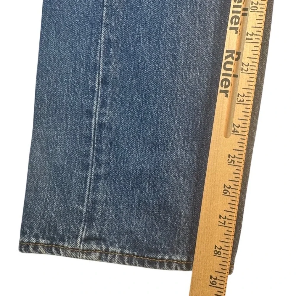 Levi's 501 Original Fit Jeans Men's 32x30 Med Wash Button Fly Straight Leg Denim